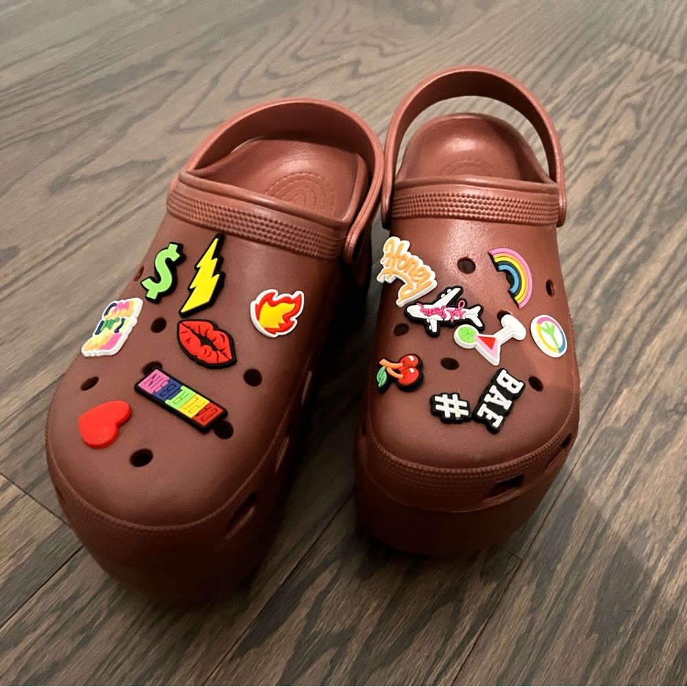 Platform Crocs